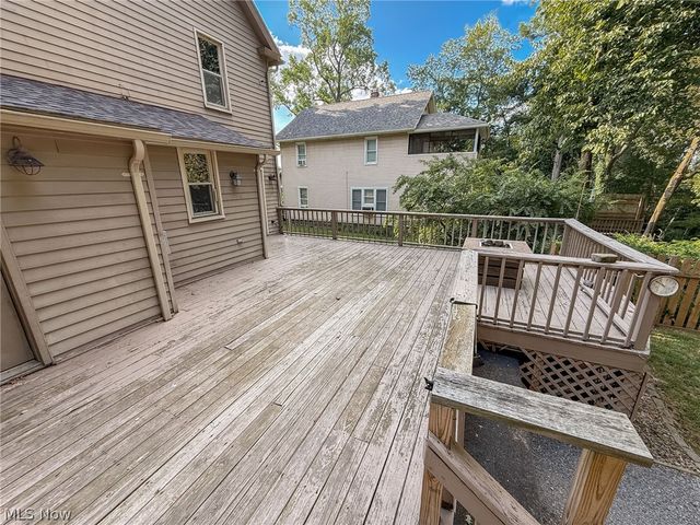 168 Poland Avenue, Struthers, OH 44471