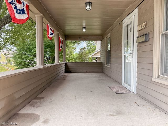 168 Poland Avenue, Struthers, OH 44471