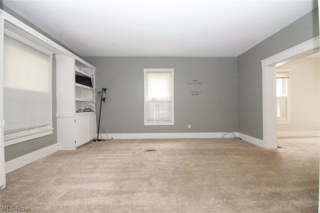 168 Poland Avenue, Struthers, OH 44471