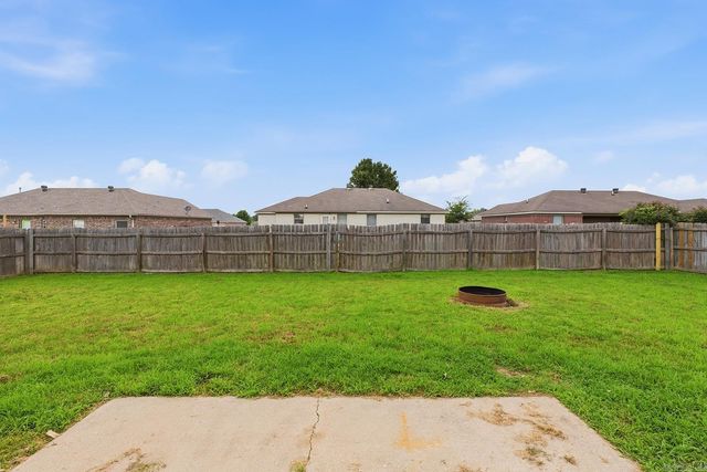 2417 Canterbury Court, Cabot, AR 72023