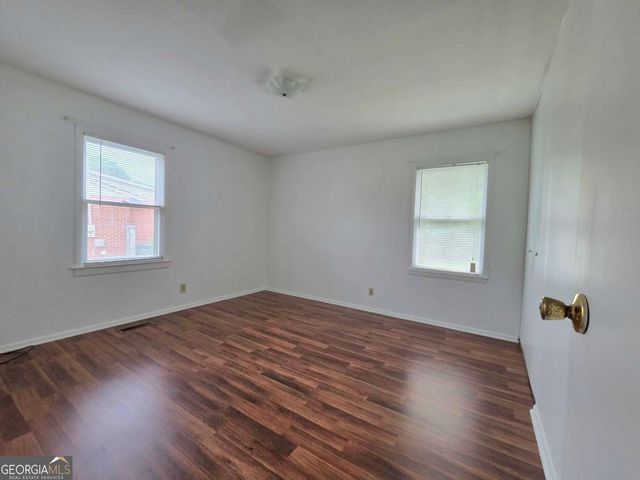 104 Delaware Avenue, Warner Robins, GA 31093
