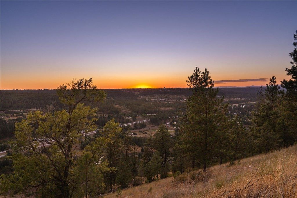 3223 S HIGH Dr, Spokane, WA 99203 photo 46