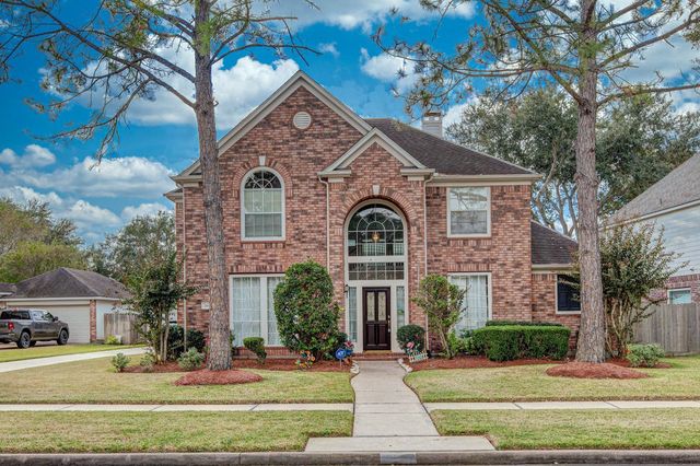 2618 Pinebend Drive, Pearland, TX 77584