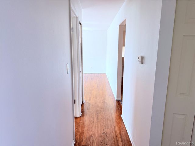 11377 Mae Avenue, Warren, MI 48089