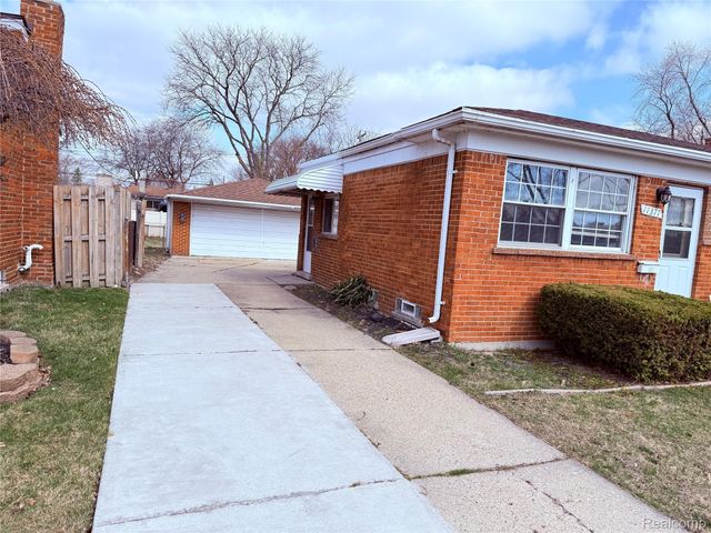 11377 Mae Avenue, Warren, MI 48089