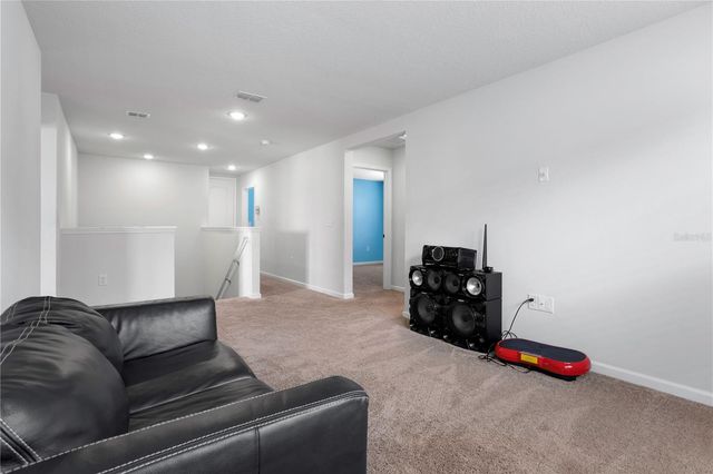 1076 SUGARWOOD STREET, Davenport, FL 33837