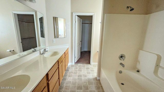 8307 Charles Pl Place, California City, CA 93505