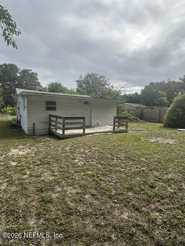 115 E HICKS Street, Palatka, FL 32177