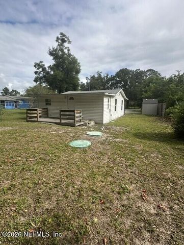 115 E HICKS Street, Palatka, FL 32177