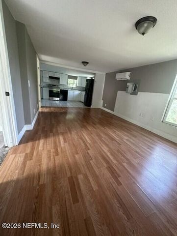 115 E HICKS Street, Palatka, FL 32177