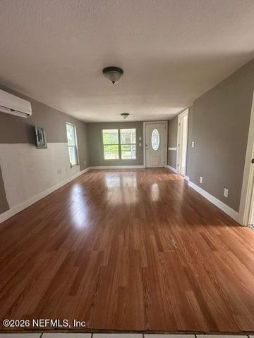 115 E HICKS Street, Palatka, FL 32177