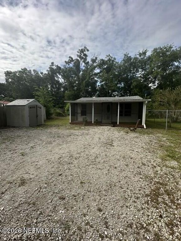 115 E HICKS Street, Palatka, FL 32177