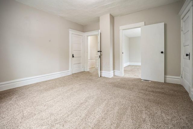 95 Riley Street, Newark, OH 43055