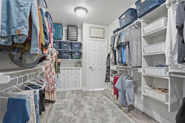5313 NW 160th Terrace, Edmond, OK 73013
