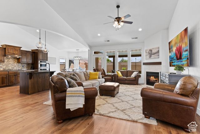 4323 W 2650 CIR, Hurricane, UT 84737