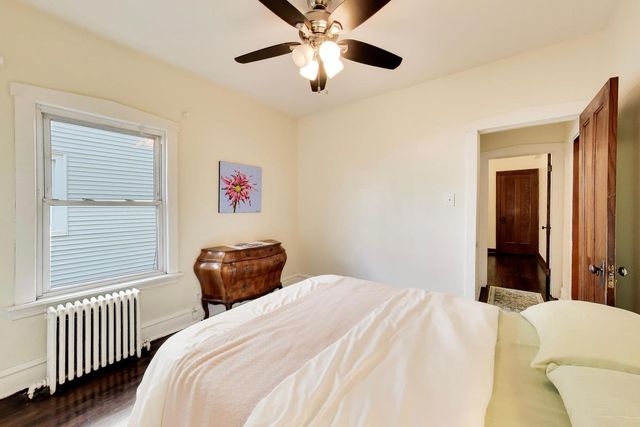 5426 N Lovejoy Avenue, Chicago, IL 60630