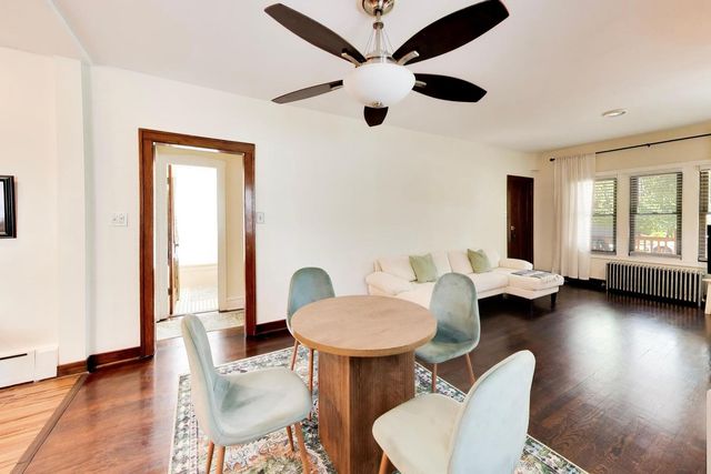 5426 N Lovejoy Avenue, Chicago, IL 60630