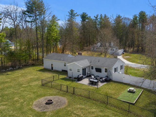 5 Falcon Drive, Pelham, NH 03076