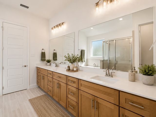 193 Mountain Laurel Drive, Waxahachie, TX 75165