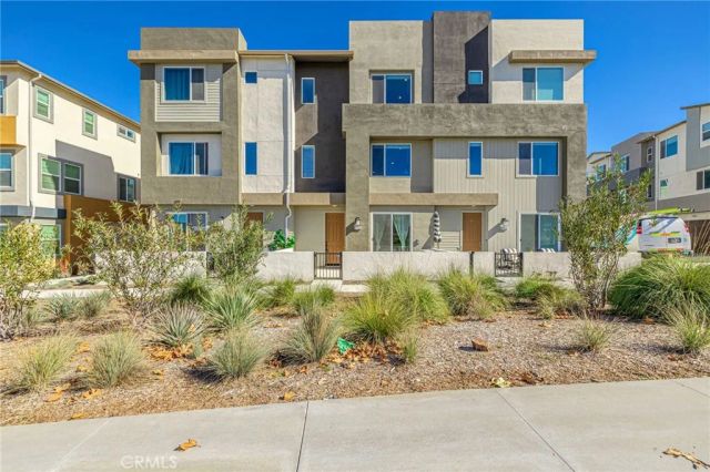 27555 Sanctuary Court, Stevenson Ranch, CA 91381