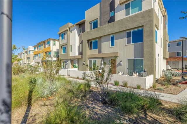 27555 Sanctuary Court, Stevenson Ranch, CA 91381