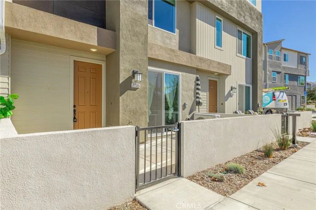27555 Sanctuary Court, Stevenson Ranch, CA 91381