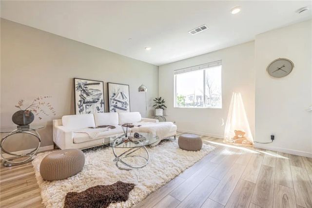 27555 Sanctuary Court, Stevenson Ranch, CA 91381