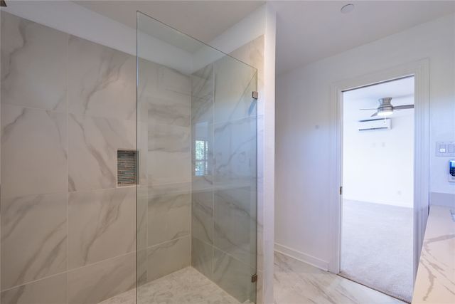 2134 Lucas Drive A, Dallas, TX 75219