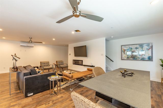 2134 Lucas Drive A, Dallas, TX 75219