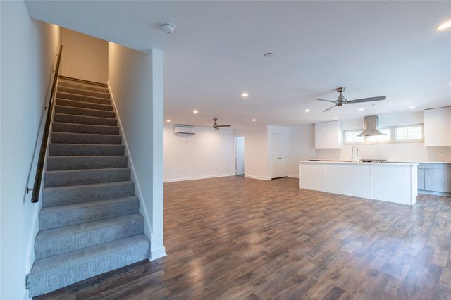 2134 Lucas Drive A, Dallas, TX 75219