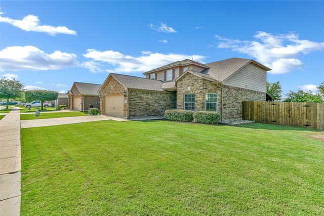 12357 Orloff Drive, Rhome, TX 76078