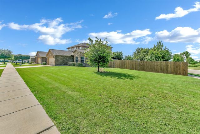 12357 Orloff Drive, Rhome, TX 76078
