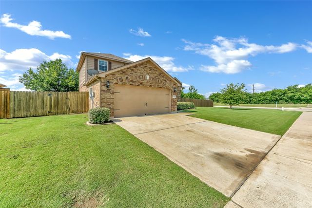 12357 Orloff Drive, Rhome, TX 76078