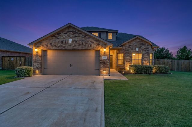 12357 Orloff Drive, Rhome, TX 76078