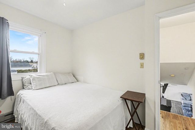 2 FURMAN RD, Dillsburg, PA 17019