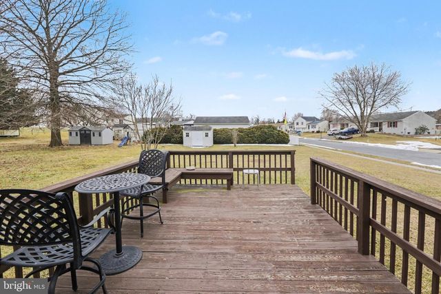 2 FURMAN RD, Dillsburg, PA 17019