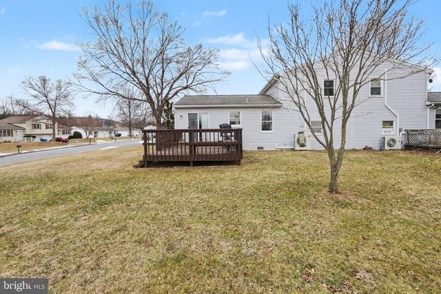 2 FURMAN RD, Dillsburg, PA 17019