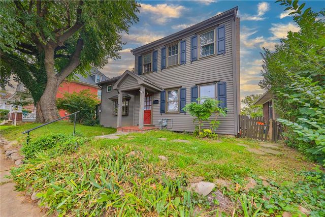 2046 Freemansburg Avenue, Wilson Boro, PA 18042