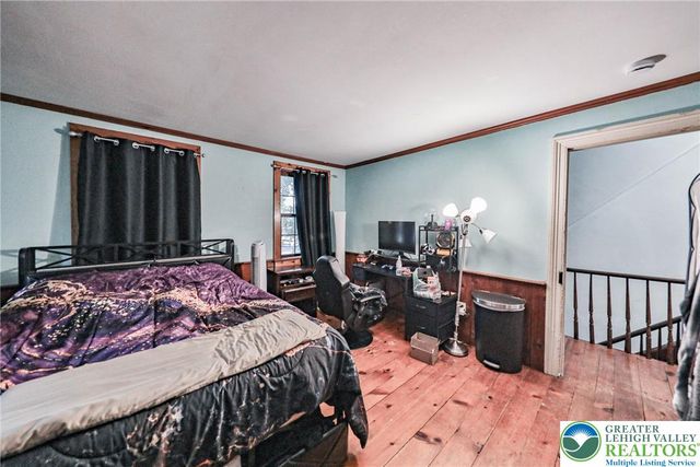 2046 Freemansburg Avenue, Wilson Boro, PA 18042