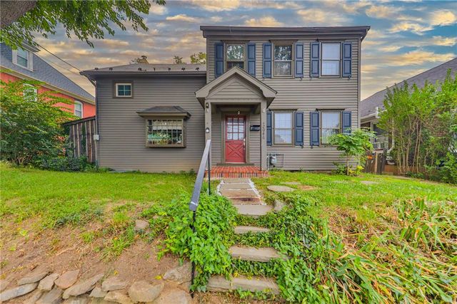 2046 Freemansburg Avenue, Wilson Boro, PA 18042