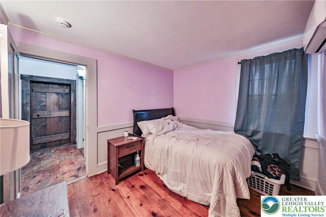 2046 Freemansburg Avenue, Wilson Boro, PA 18042