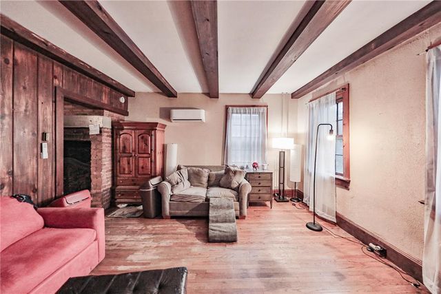 2046 Freemansburg Avenue, Wilson Boro, PA 18042