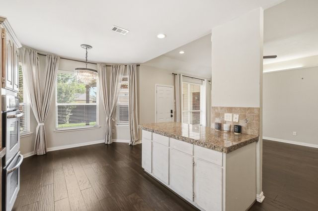 2112 Greenview Drive, Carrollton, TX 75010