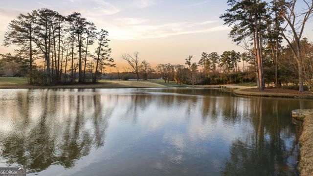 312 Brookdale Road, Woodstock, GA 30188