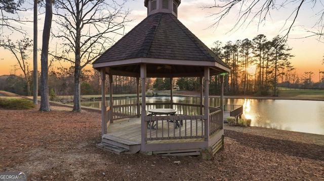 312 Brookdale Road, Woodstock, GA 30188