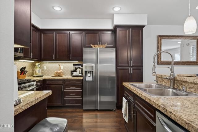 34 Secret Hollow Lane, Newbury Park (thousand Oaks), CA 91320