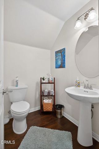 34 Secret Hollow Lane, Newbury Park (thousand Oaks), CA 91320