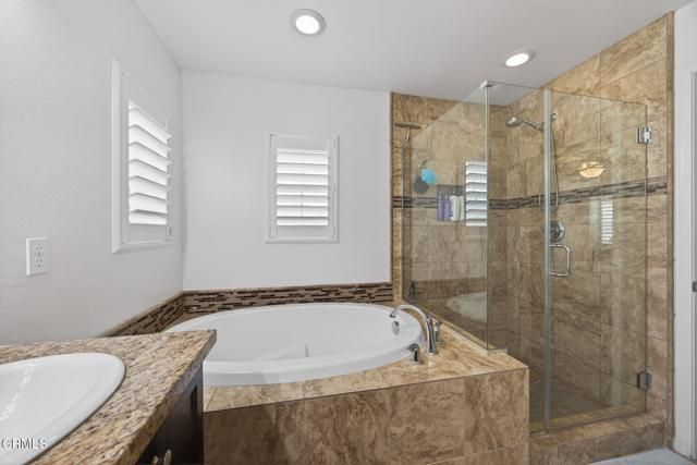 34 Secret Hollow Lane, Newbury Park (thousand Oaks), CA 91320