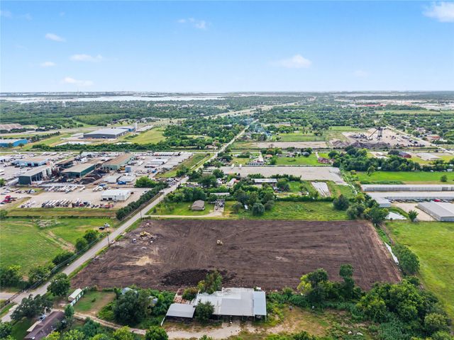 4310 Redell Road, Baytown, TX 77521