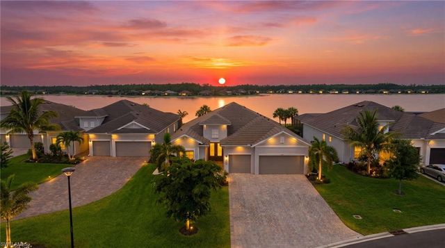 13556 Blue Bay CIR, Fort Myers, FL 33913